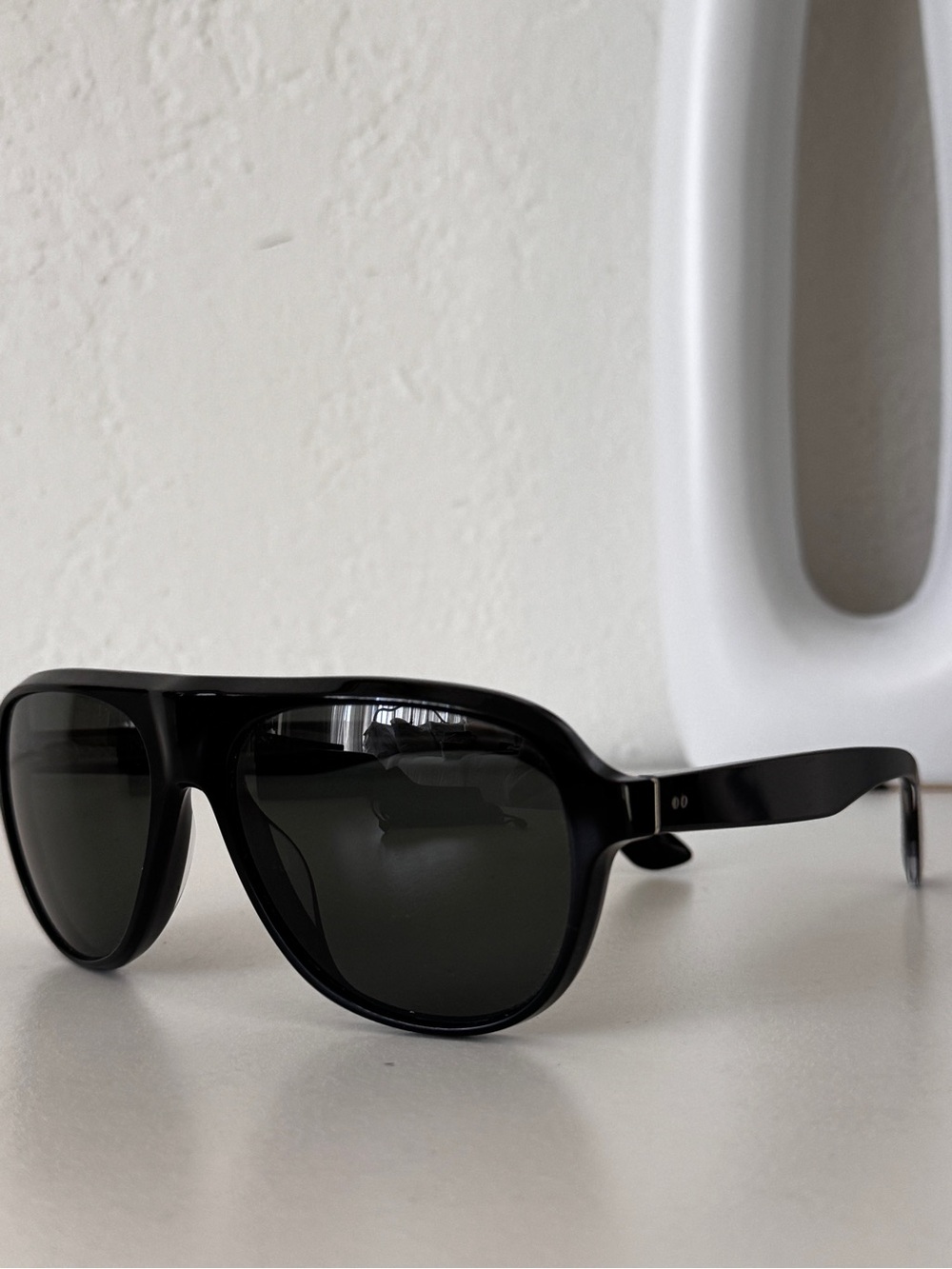 Oliver Peoples Black Men’s Paul Newman Aviator Sunglasses with Polarized lens